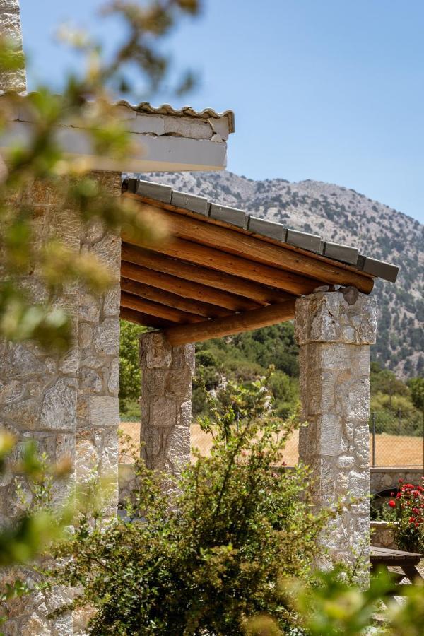 Omalos Village Kültér fotó